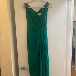 Emerald green Badgley Mischka gown size 2